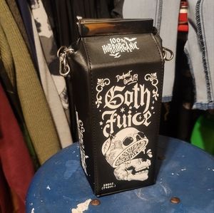 Killstarr cross body